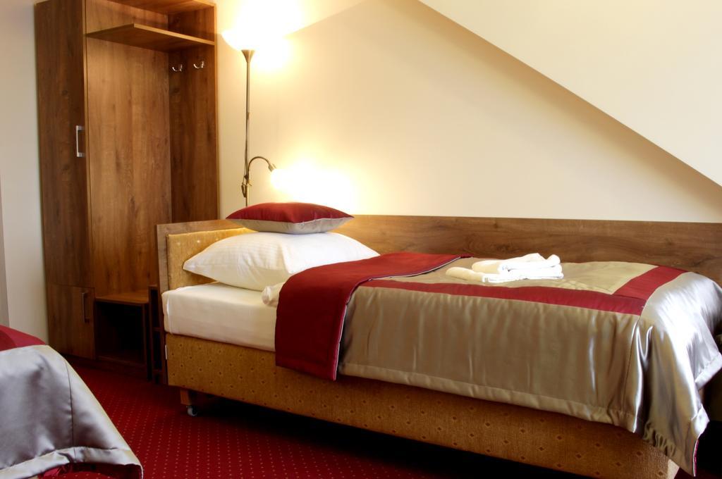 Hotel Dukat Biala Podlaska Bilik gambar