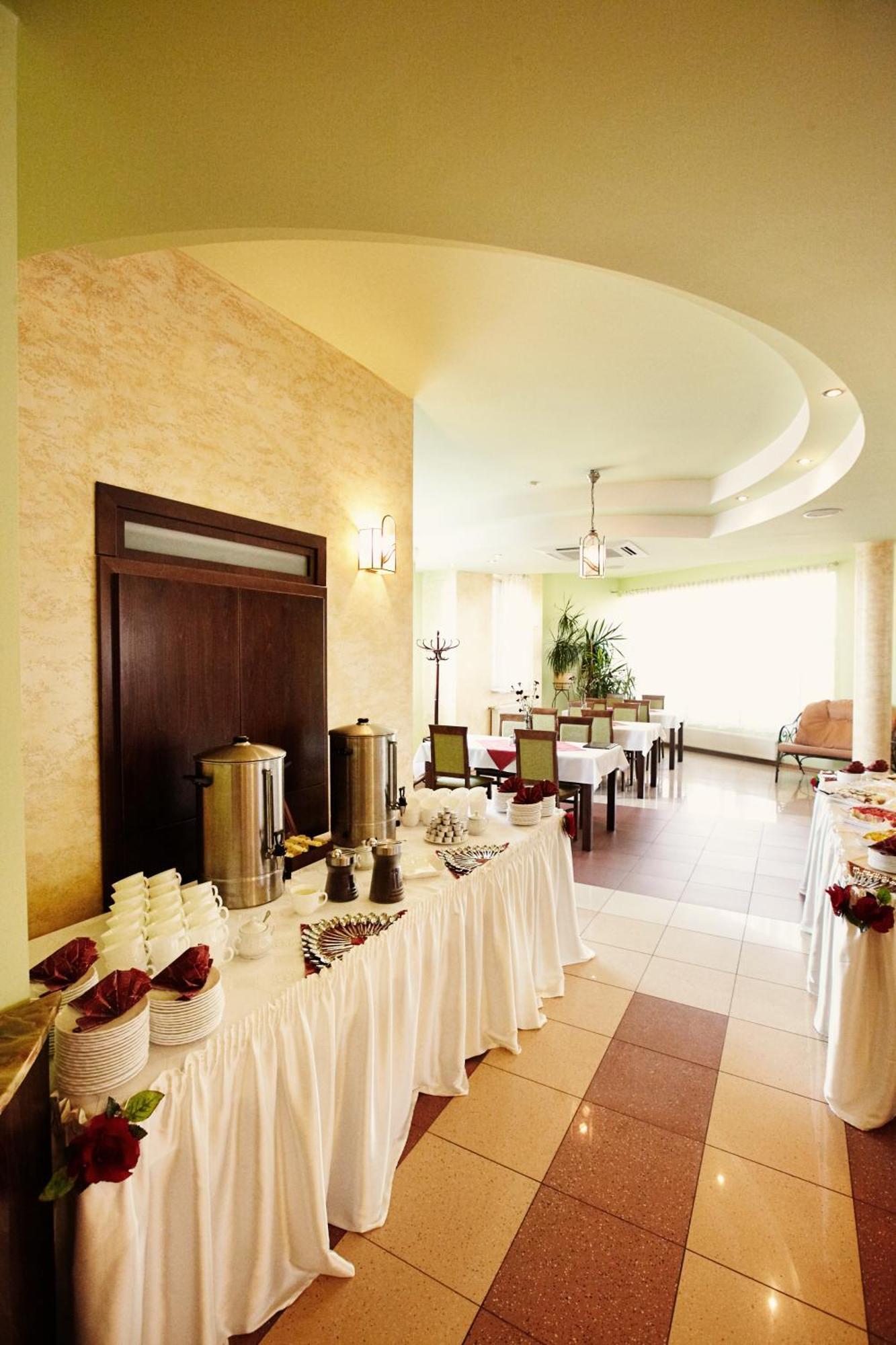 Hotel Dukat Biala Podlaska Luaran gambar