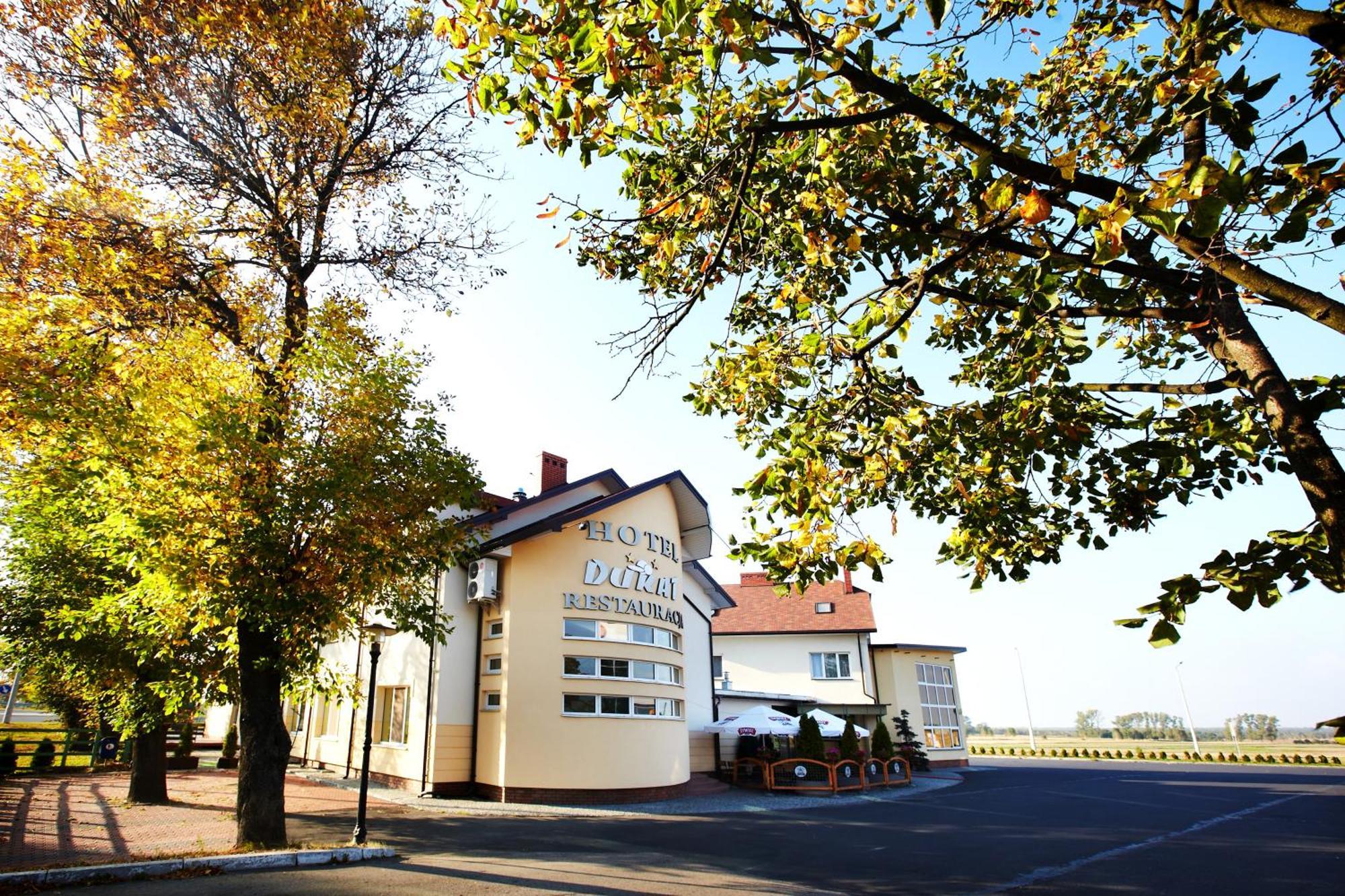 Hotel Dukat Biala Podlaska Luaran gambar